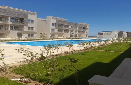 Apartment - 2 Bedrooms - 3 Bathrooms for sale in Sea View - Ras Al Hekma - North Coast