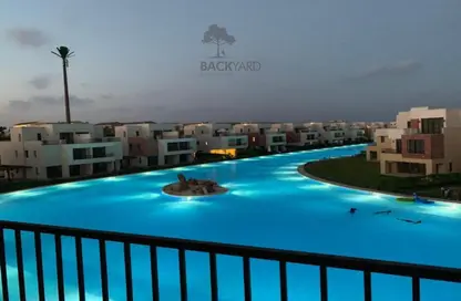 Chalet - 2 Bedrooms - 3 Bathrooms for rent in Marassi - Sidi Abdel Rahman - North Coast