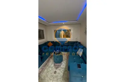 Villa - 5 Bedrooms - 3 Bathrooms for rent in Zayed 2000 - 4th District - Sheikh Zayed City - Giza