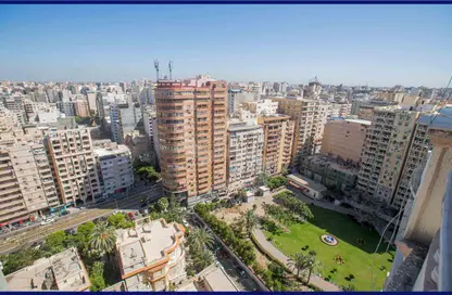 Apartment - 3 Bedrooms - 3 Bathrooms for sale in Mostafa Fahmy St. - Glim - Hay Sharq - Alexandria