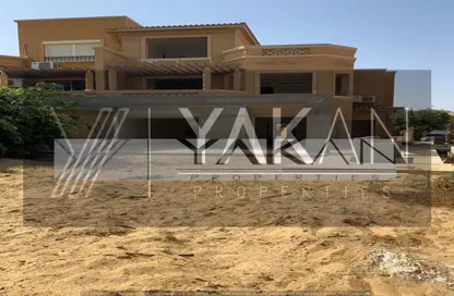 Villa - 5 Bedrooms - 6 Bathrooms for sale in Bellagio - Ext North Inves Area - New Cairo City - Cairo