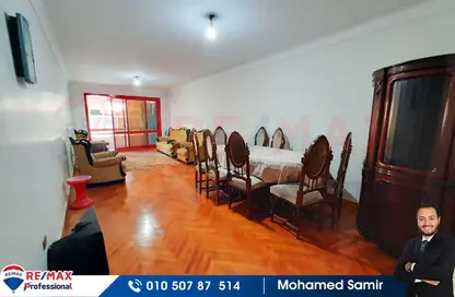 Apartment - 3 Bedrooms - 2 Bathrooms for rent in Al Fath St. - Fleming - Hay Sharq - Alexandria