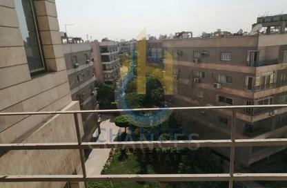 Apartment - 3 Bedrooms - 2 Bathrooms for sale in Thirteenth Sector - Zahraa El Maadi - Hay El Maadi - Cairo