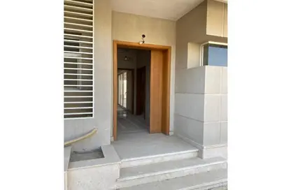 Townhouse - 5 Bedrooms - 5 Bathrooms for sale in Atrio - Sheikh Zayed Compounds - Sheikh Zayed City - Giza