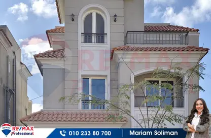 Villa - 7 Bedrooms - 5 Bathrooms for sale in Al Shohada Square St. - Smouha - Hay Sharq - Alexandria