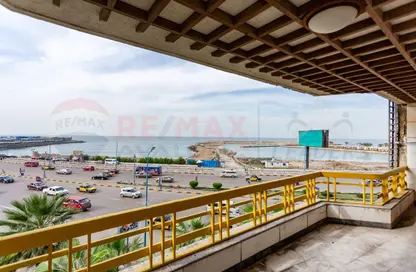 Apartment - 5 Bedrooms - 2 Bathrooms for sale in Zezenia - Hay Sharq - Alexandria