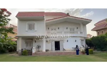 Villa - 5 Bedrooms - 5 Bathrooms for sale in Mayfair Residence - El Shorouk Compounds - Shorouk City - Cairo