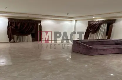 Apartment - 4 Bedrooms - 2 Bathrooms for sale in El Narges Buildings - Al Narges - New Cairo City - Cairo