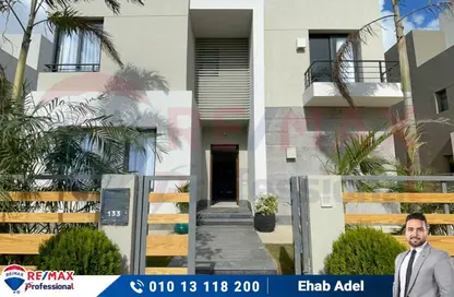 Villa - 5 Bedrooms - 6 Bathrooms for sale in Palm Hills - Alexandria Compounds - Alexandria