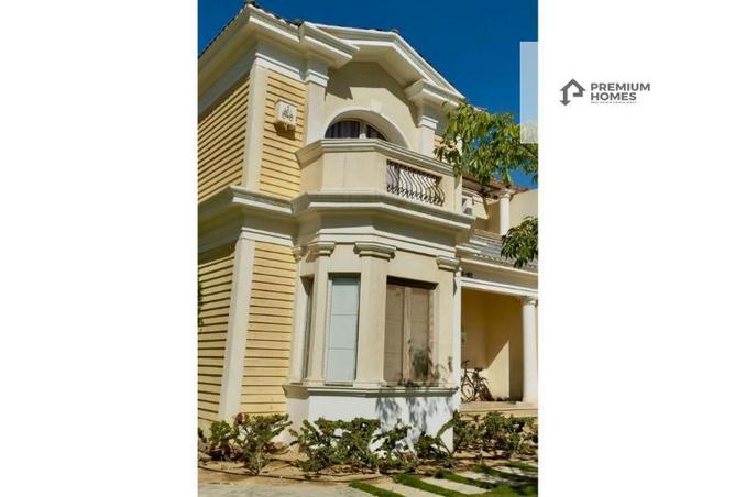 Villa - 4 Bedrooms - 5 Bathrooms for sale in Mountain View Hyde Park - 5th Settlement Compounds - The 5th Settlement - New Cairo City - Cairo