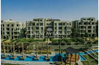 Apartment - 2 Bedrooms - 2 Bathrooms for sale in Stone Residence - 5th Settlement Compounds - The 5th Settlement - New Cairo City - Cairo