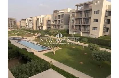 Apartment - 3 Bedrooms - 2 Bathrooms for sale in Villa Square - Fifth Square - The 5th Settlement - New Cairo City - Cairo