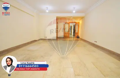 Apartment - 2 Bedrooms - 2 Bathrooms for sale in Stanley No 494 St. - Victoria - Hay Awal El Montazah - Alexandria