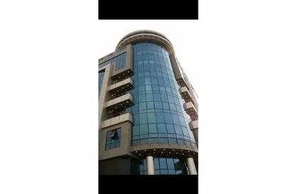 Office Space - Studio - 4 Bathrooms for rent in Lebanon St. - Mohandessin - Giza