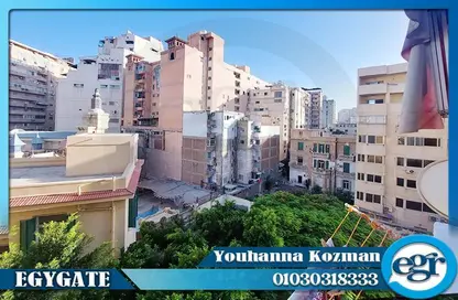 Apartment - 3 Bedrooms - 2 Bathrooms for sale in Gleim Square - Glim - Hay Sharq - Alexandria