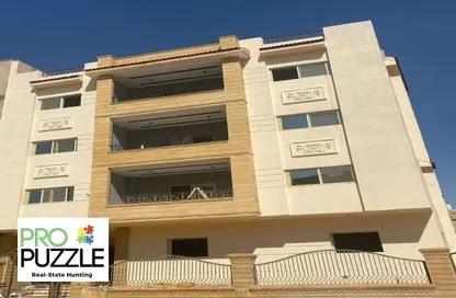 Apartment - 3 Bedrooms - 2 Bathrooms for sale in New Cairo Centre - North Teseen St. - The 5th Settlement - New Cairo City - Cairo