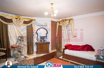 Apartment - 3 Bedrooms - 2 Bathrooms for sale in Roshdy St. - Cleopatra - Hay Sharq - Alexandria