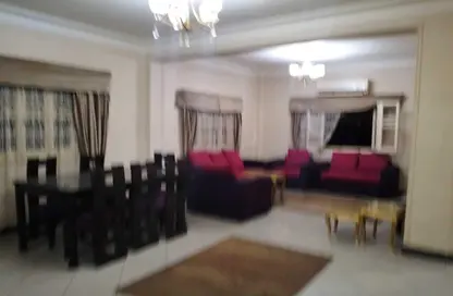 Apartment - 4 Bedrooms - 2 Bathrooms for rent in Al Dokki St. - Dokki - Giza