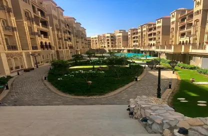 Apartment - 3 Bedrooms - 3 Bathrooms for sale in Rock Vera - 5th Settlement Compounds - The 5th Settlement - New Cairo City - Cairo