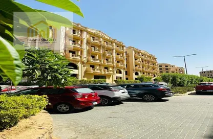 Apartment - 3 Bedrooms - 2 Bathrooms for sale in Al Ashrafiya - North Investors Area - New Cairo City - Cairo