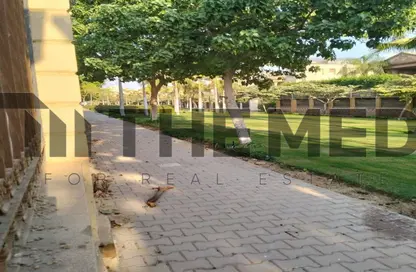 Villa - 7 Bedrooms - 7 Bathrooms for sale in Royal City - Sheikh Zayed Compounds - Sheikh Zayed City - Giza