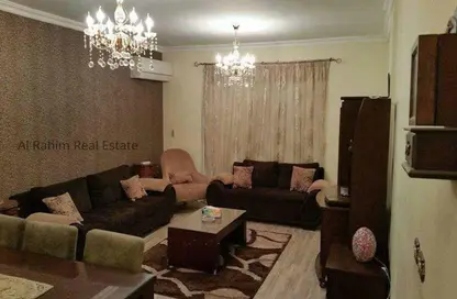 Apartment - 2 Bedrooms - 1 Bathroom for rent in Ahmed Bin Hanbal St. - Rehab City First Phase - Al Rehab - New Cairo City - Cairo
