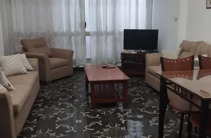 Apartment - 2 Bedrooms - 1 Bathroom for rent in Maadi - Hay El Maadi - Cairo