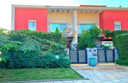 Twin House - 5 Bedrooms - 4 Bathrooms for sale in Madinaty - Cairo