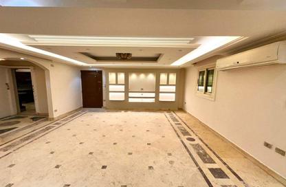 Apartment - 2 Bedrooms - 2 Bathrooms for sale in Street 263 - New Maadi - Hay El Maadi - Cairo