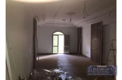 Apartment - 3 Bedrooms - 2 Bathrooms for sale in South Lotus - El Lotus - New Cairo City - Cairo