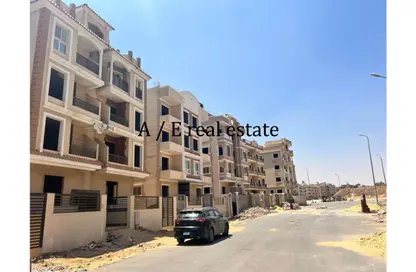 Apartment - 4 Bedrooms - 3 Bathrooms for sale in Al Shamaliat Internal 1 St. - El Shamaliat District - 6 October City - Giza