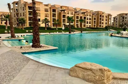 Apartment - 2 Bedrooms - 2 Bathrooms for sale in Stone Residence - 5th Settlement Compounds - The 5th Settlement - New Cairo City - Cairo