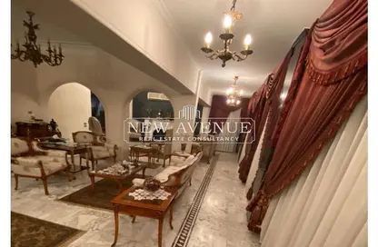 Duplex - 4 Bedrooms - 4 Bathrooms for sale in Hesham Labib St. - 8th Zone - Nasr City - Cairo