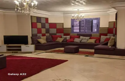 Apartment - 3 Bedrooms - 2 Bathrooms for rent in Al Mukhtar St. - El Roda - Hay El Manial - Cairo