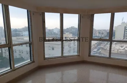 Half Floor - Studio - 2 Bathrooms for rent in Salah Salem St. - Al Sharekat - Nasr City - Cairo