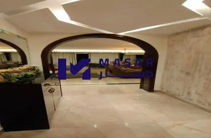 Apartment - 3 Bedrooms - 4 Bathrooms for rent in Cornish El Nile St. - Maadi - Hay El Maadi - Cairo