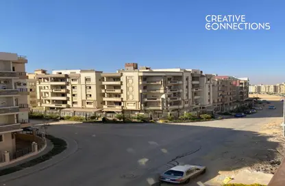 Apartment - 3 Bedrooms - 3 Bathrooms for sale in North Lotus - El Lotus - New Cairo City - Cairo