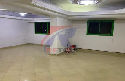 Apartment - 3 Bedrooms - 2 Bathrooms for rent in Yassin Ragheb St. - 8th Zone - Nasr City - Cairo