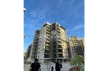 Apartment - 2 Bedrooms - 2 Bathrooms for sale in Village Views - Zed Towers - Sheikh Zayed Compounds - Sheikh Zayed City - Giza