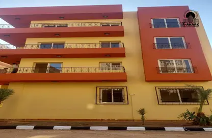 Whole Building - Studio - 2 Bathrooms for sale in Al Motamayez District - 6 October City - Giza