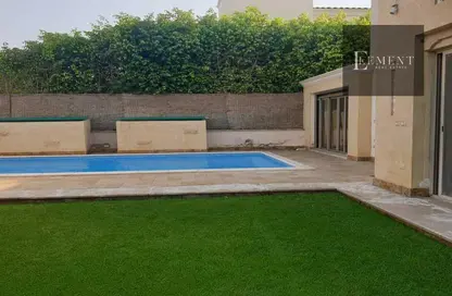 Villa - 4 Bedrooms - 5 Bathrooms for sale in Alba Spendia - Uptown Cairo - Mokattam - Cairo