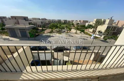 Townhouse - 3 Bedrooms - 3 Bathrooms for sale in Sodic East - 6th District - New Heliopolis - Cairo