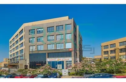 Office Space - Studio - 2 Bathrooms for sale in Al Guezira plaza - 26th of July Corridor - Sheikh Zayed City - Giza