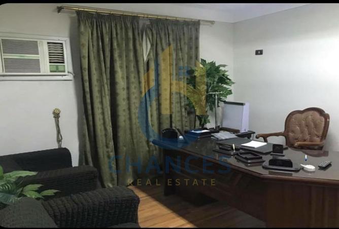 Apartment - 3 Bedrooms - 1 Bathroom for sale in Al Nasr St. - El Laselky - New Maadi - Hay El Maadi - Cairo