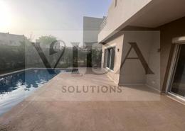 فيلا - 5 غرف نوم - 5 حمامات for للايجار in اتريو - كمبوندات الشيخ زايد - الشيخ زايد - الجيزة