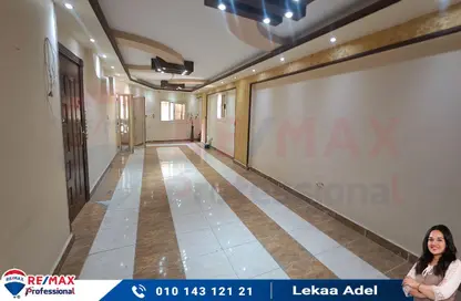 Apartment - 2 Bedrooms - 1 Bathroom for rent in Mohamed Naguib St. - Sidi Beshr - Hay Awal El Montazah - Alexandria