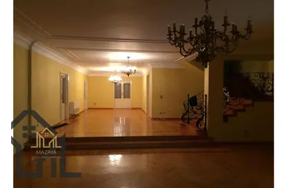 Villa for sale in Gate 1 - Khofo - Hadayek El Ahram - Giza