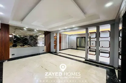 Townhouse - 5 Bedrooms - 4 Bathrooms for sale in Westown - Sheikh Zayed Compounds - Sheikh Zayed City - Giza