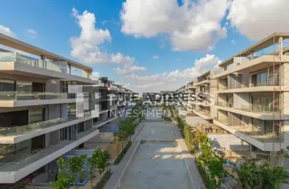 Apartment - 2 Bedrooms - 2 Bathrooms for sale in Lake View Residence - 5th Settlement Compounds - The 5th Settlement - New Cairo City - Cairo