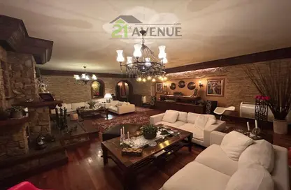 Apartment - 4 Bedrooms - 4 Bathrooms for sale in Degla - Hay El Maadi - Cairo